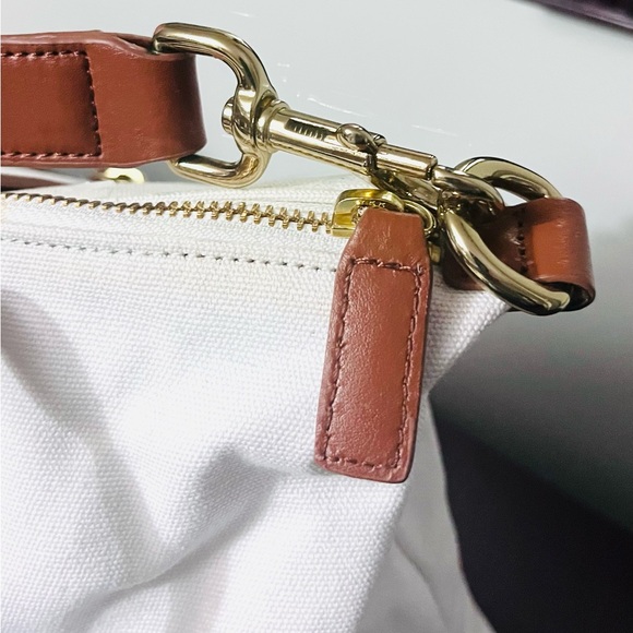 Talbots Summer bag in Linen/ Cotton blend fabric with Leather detachable strap - Picture 5 of 10